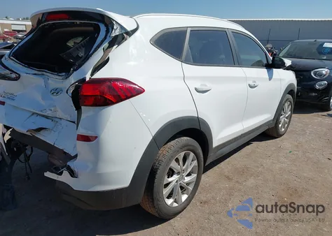 2021 Hyundai Tucson Value z USA, uszkodzony, nr VIN KM8J33A45MU299297